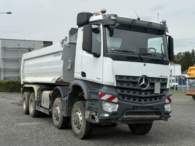Mercedes-Benz AROCS 4145 8x8 Meiller Muldenkipper - Kallurauto: pilt 1 Mercedes-Benz AROCS 4145 8x8 Meiller Muldenkipper - Kallurauto: pilt 1