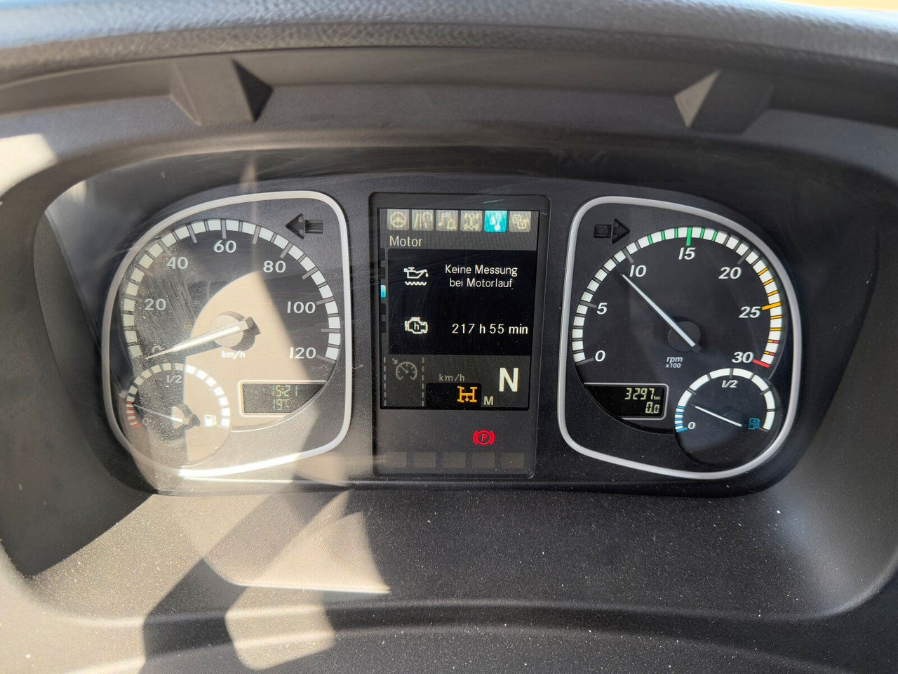 Tarbesõiduk kallur Mercedes-Benz ATEGO 818 4x2 Euro 6 Kipper Kran FASSI F65B.0.22: pilt 16