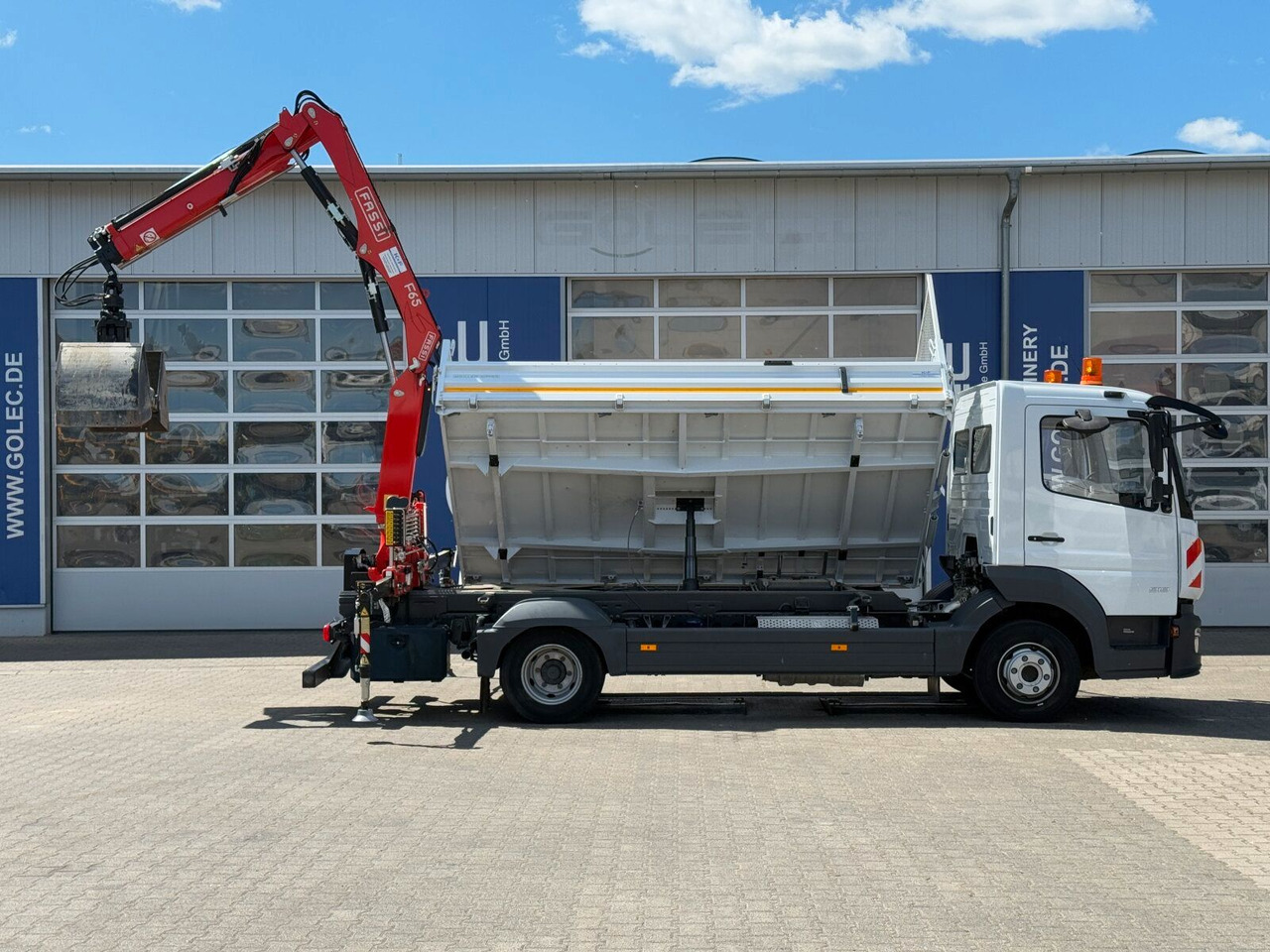 Mercedes-Benz ATEGO 818 4x2 Euro 6 Kipper Kran FASSI F65B.0.22 - Tarbesõiduk kallur: pilt 4 Mercedes-Benz ATEGO 818 4x2 Euro 6 Kipper Kran FASSI F65B.0.22 - Tarbesõiduk kallur: pilt 4