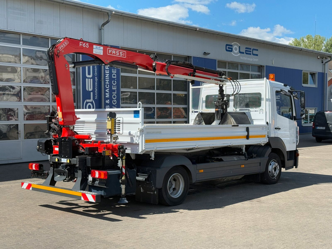 Mercedes-Benz ATEGO 818 4x2 Euro 6 Kipper Kran FASSI F65B.0.22 - Tarbesõiduk kallur: pilt 5 Mercedes-Benz ATEGO 818 4x2 Euro 6 Kipper Kran FASSI F65B.0.22 - Tarbesõiduk kallur: pilt 5
