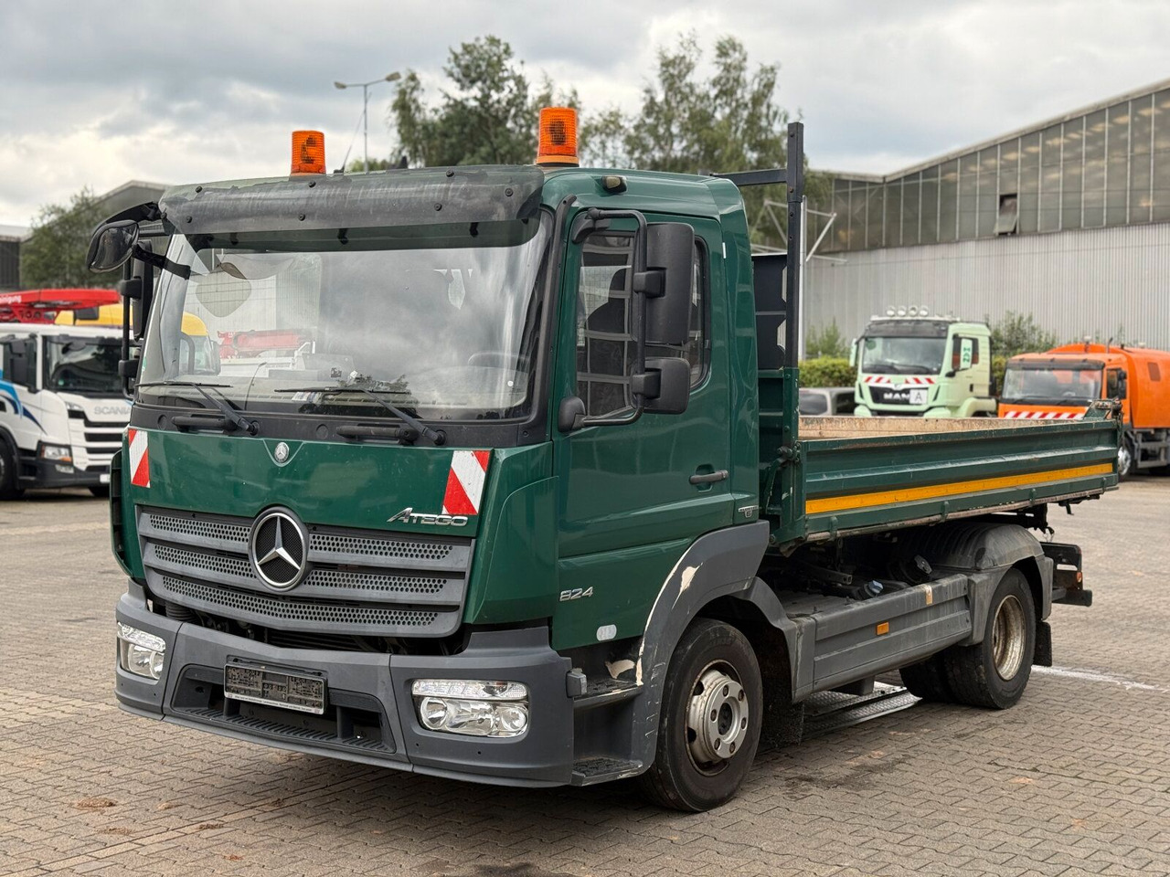 Mercedes-Benz ATEGO 824 4x2 BB Dreiseitenkipper MEILLER - Tarbesõiduk kallur: pilt 2 Mercedes-Benz ATEGO 824 4x2 BB Dreiseitenkipper MEILLER - Tarbesõiduk kallur: pilt 2
