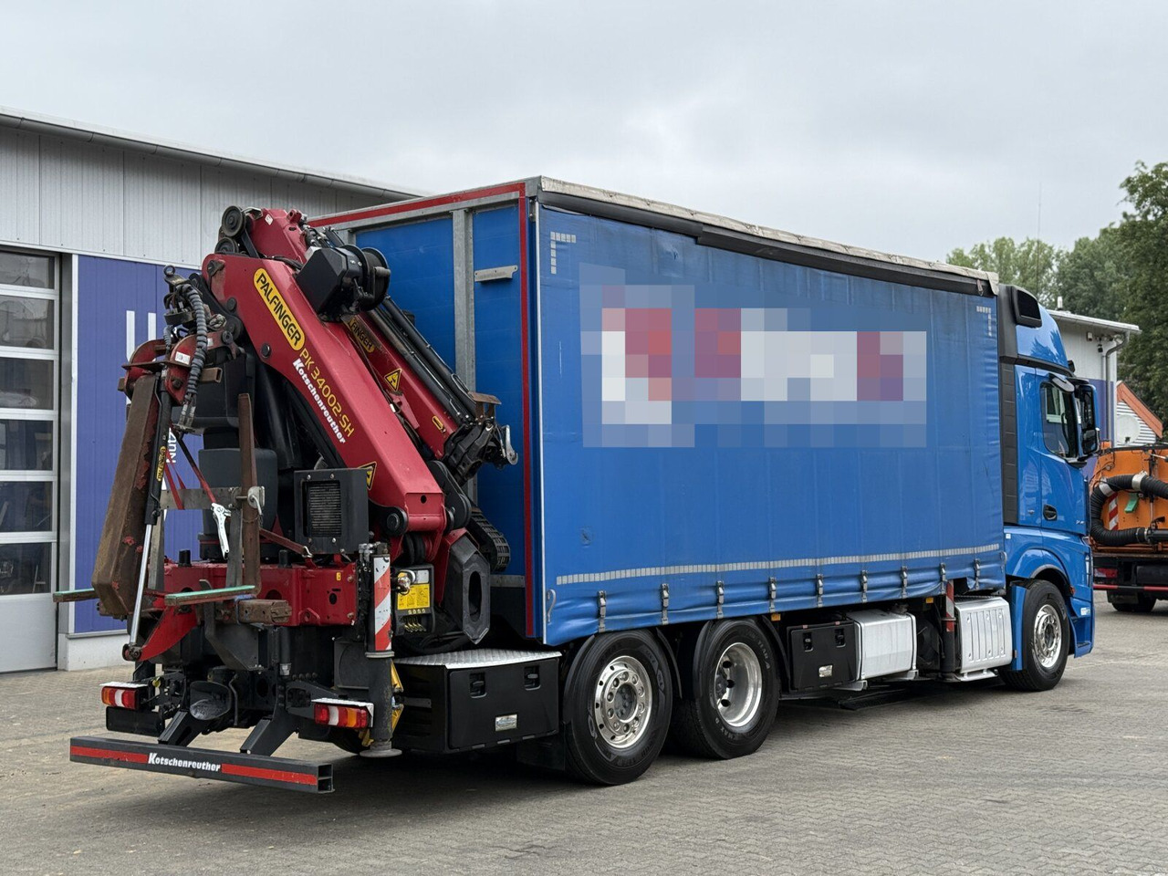 Mercedes-Benz Actros 6x2 Pritsche Kran Palfinger PK34002 + JIB - Kraanaga veoauto: pilt 3 Mercedes-Benz Actros 6x2 Pritsche Kran Palfinger PK34002 + JIB - Kraanaga veoauto: pilt 3