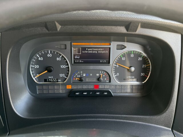 Mercedes-Benz Atego 1324 4x2 Kehrmaschine Viajet 6R/L - Tänavapühkimismasin: pilt 4 Mercedes-Benz Atego 1324 4x2 Kehrmaschine Viajet 6R/L - Tänavapühkimismasin: pilt 4