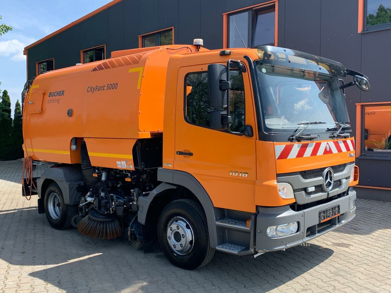 Mercedes-Benz Atego Kehrmaschine BUCHER CITYFANT 5000 - Tänavapühkimismasin: pilt 1 Mercedes-Benz Atego Kehrmaschine BUCHER CITYFANT 5000 - Tänavapühkimismasin: pilt 1