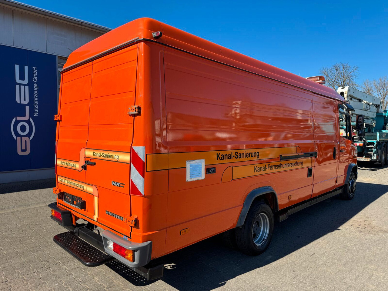 Mercedes-Benz Vario 614D TV Inspektionsanl RCA RAUSCH ELKA 600 - Vaakumveok: pilt 4 Mercedes-Benz Vario 614D TV Inspektionsanl RCA RAUSCH ELKA 600 - Vaakumveok: pilt 4