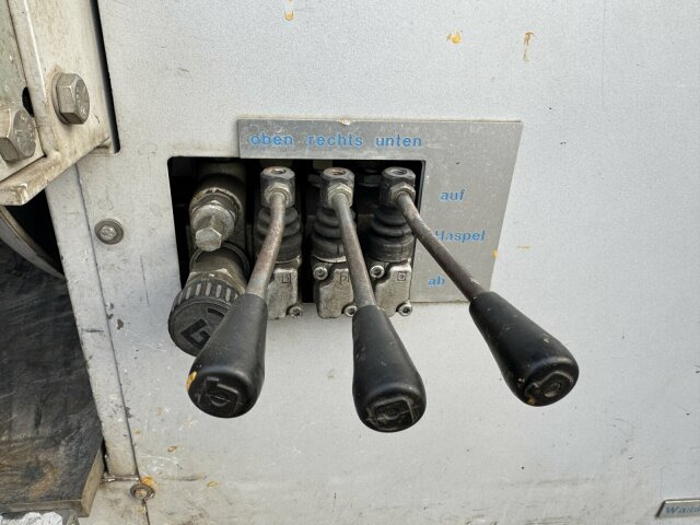 Mercedes-Benz Vario 818D Kanalreiniger Rockstroh Drain Jet 100 - Vaakumveok: pilt 5 Mercedes-Benz Vario 818D Kanalreiniger Rockstroh Drain Jet 100 - Vaakumveok: pilt 5