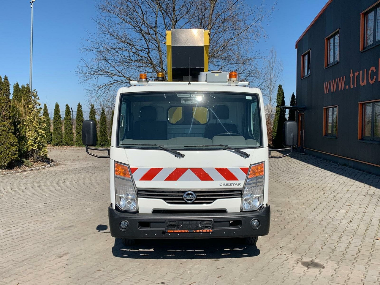 Nissan Cabstar 4x2 Ruthmann Steiger TB 270 - Veoautolt tõusev platvorm: pilt 3 Nissan Cabstar 4x2 Ruthmann Steiger TB 270 - Veoautolt tõusev platvorm: pilt 3