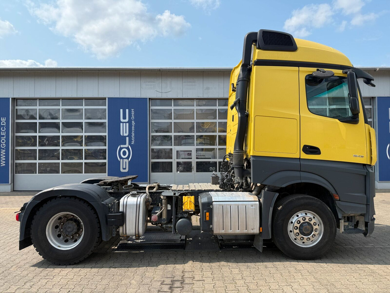Mercedes-Benz ACTROS 1846 4x4 HAD Eur 6 Kipphydraulik Retarder - Sadulveok: pilt 2 Mercedes-Benz ACTROS 1846 4x4 HAD Eur 6 Kipphydraulik Retarder - Sadulveok: pilt 2