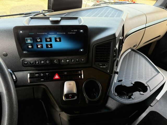 Mercedes-Benz ACTROS 1846 4x4 HAD Euro 6 Kipphydraulik - Sadulveok: pilt 3 Mercedes-Benz ACTROS 1846 4x4 HAD Euro 6 Kipphydraulik - Sadulveok: pilt 3