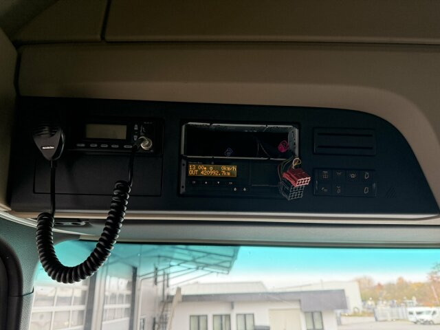 Mercedes-Benz ACTROS 1846 4x4 HAD Euro 6 Kipphydraulik - Sadulveok: pilt 4 Mercedes-Benz ACTROS 1846 4x4 HAD Euro 6 Kipphydraulik - Sadulveok: pilt 4