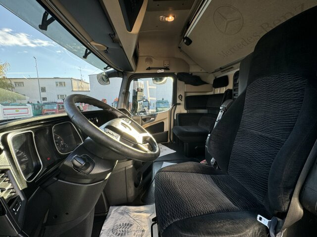 Mercedes-Benz Actros 1845 SZM 4x2 Streamspace *Retarder - Sadulveok: pilt 4 Mercedes-Benz Actros 1845 SZM 4x2 Streamspace *Retarder - Sadulveok: pilt 4