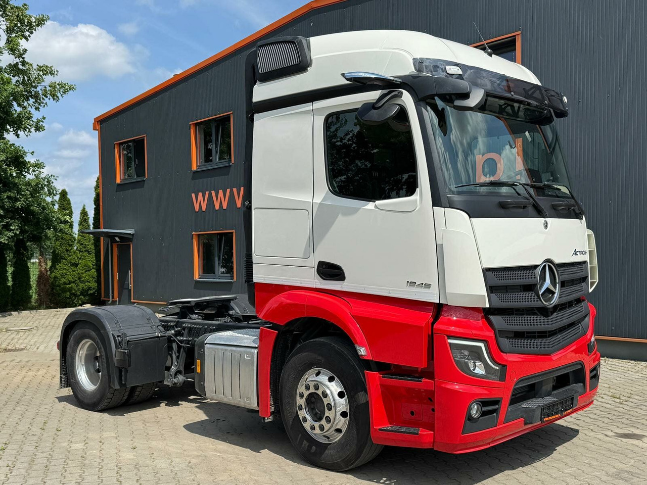 Mercedes-Benz Actros 1846 Euro 6 SZM Retarder - Sadulveok: pilt 1 Mercedes-Benz Actros 1846 Euro 6 SZM Retarder - Sadulveok: pilt 1