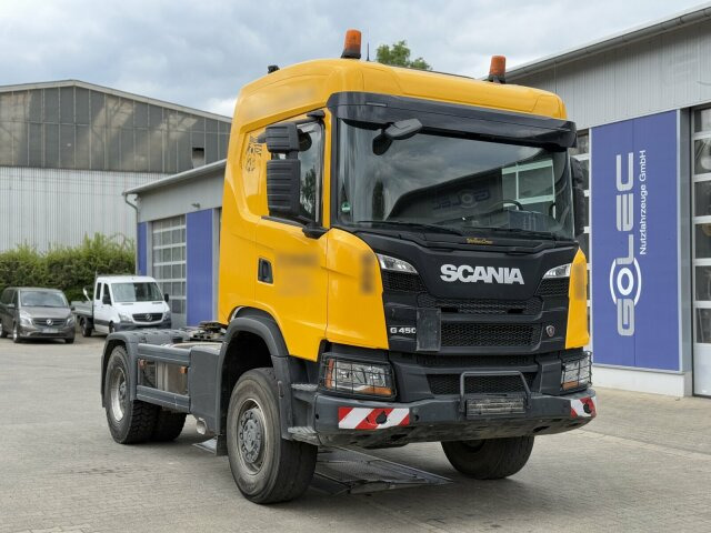 Scania G450 XT 4x4 Euro 6 SZM Kipphydraulik Blatt/ Luft - Sadulveok: pilt 1 Scania G450 XT 4x4 Euro 6 SZM Kipphydraulik Blatt/ Luft - Sadulveok: pilt 1