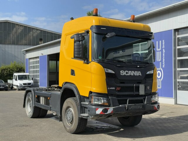 Scania G450 XT 4x4 Euro 6 SZM Kipphydraulik Blatt/ Luft - Sadulveok: pilt 1 Scania G450 XT 4x4 Euro 6 SZM Kipphydraulik Blatt/ Luft - Sadulveok: pilt 1
