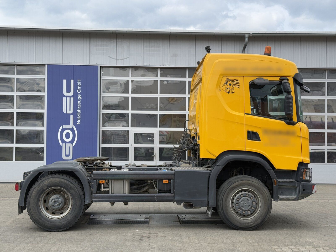 Scania G450 XT 4x4 Euro 6 SZM Kipphydraulik Blatt/ Luft - Sadulveok: pilt 2 Scania G450 XT 4x4 Euro 6 SZM Kipphydraulik Blatt/ Luft - Sadulveok: pilt 2