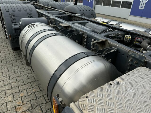 Scania G 410 B8x2*6 NB LNG Fahrgestell Nebenantrieb - Kabiinišassiiga veoauto, Kraanaga veoauto: pilt 3 Scania G 410 B8x2*6 NB LNG Fahrgestell Nebenantrieb - Kabiinišassiiga veoauto, Kraanaga veoauto: pilt 3