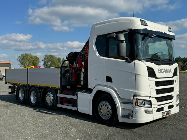 Scania R540 8x2/4 Pritsche mit Kran FASSI F365 - Kraanaga veoauto, Madelveok/ Platvormveok: pilt 1 Scania R540 8x2/4 Pritsche mit Kran FASSI F365 - Kraanaga veoauto, Madelveok/ Platvormveok: pilt 1