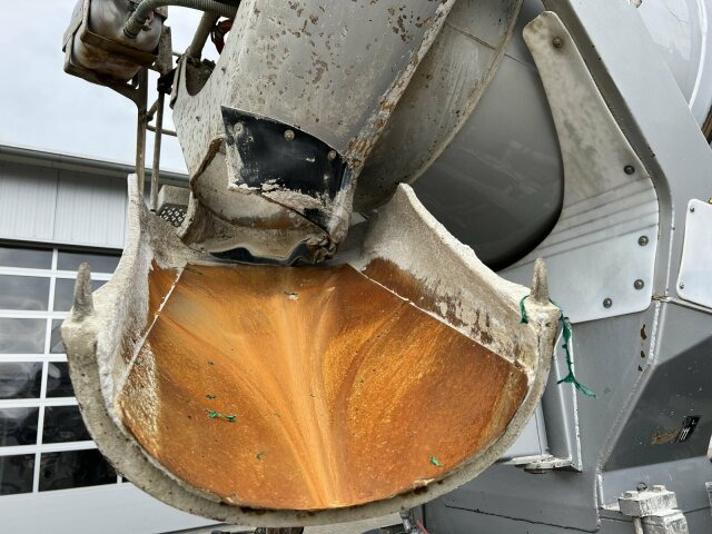 Schwing Stetter Betonmischer Auflieger 10 m³ - Betooniveo poolhaagis: pilt 3 Schwing Stetter Betonmischer Auflieger 10 m³ - Betooniveo poolhaagis: pilt 3