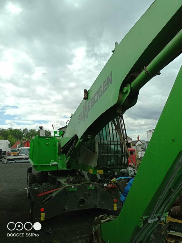 Sennebogen 818-E Umschlagbagger - 83 Ton - mit Greifer - Ratastel ekskavaator: pilt 4 Sennebogen 818-E Umschlagbagger - 83 Ton - mit Greifer - Ratastel ekskavaator: pilt 4