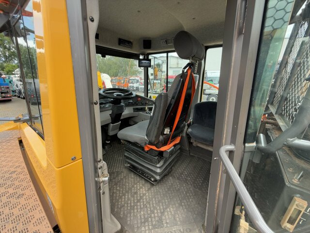Volvo A25G Dumper 10.069 h Baujahr 2021 - Liigendkallur: pilt 5 Volvo A25G Dumper 10.069 h Baujahr 2021 - Liigendkallur: pilt 5