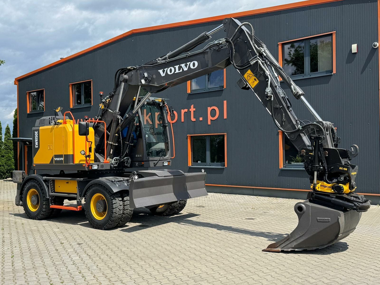 Volvo EWR150E Mobilbagger mit ROTATOR ENCONG EC319 - Ratastel ekskavaator: pilt 3 Volvo EWR150E Mobilbagger mit ROTATOR ENCONG EC319 - Ratastel ekskavaator: pilt 3