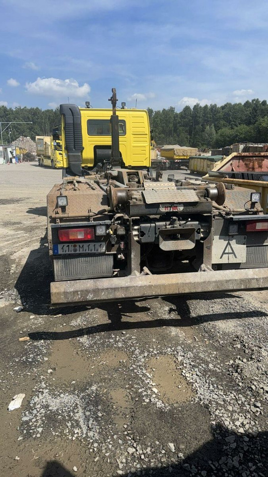 Volvo FM 500 6x4 EURO6 Abrollkipper HYVA 20T - Konkstõstukiga veoauto: pilt 3 Volvo FM 500 6x4 EURO6 Abrollkipper HYVA 20T - Konkstõstukiga veoauto: pilt 3