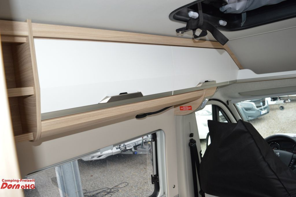 Uus Campervan Knaus BoxStar 600 Street 60 Years Aufstelldach Komfort Knaus BoxStar 600 Street 60 Years Aufstelldach Komfort: pilt 14