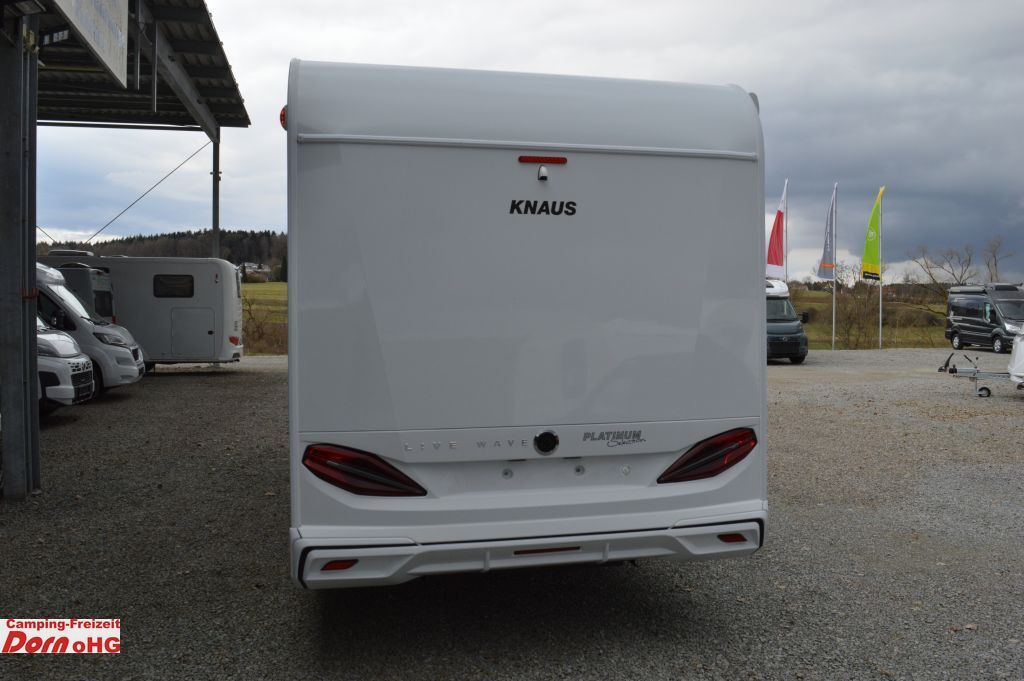 Knaus L!VE WAVE 650 MF Platinum Selection Vermieterpak - Poolintegreeritud matkaauto: pilt 5 Knaus L!VE WAVE 650 MF Platinum Selection Vermieterpak - Poolintegreeritud matkaauto: pilt 5