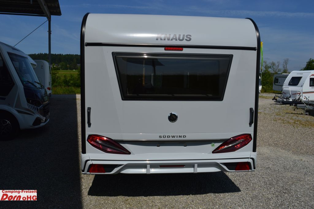 Knaus Südwind 500 EU 60 Years Dachklima - Haagissuvila: pilt 4 Knaus Südwind 500 EU 60 Years Dachklima - Haagissuvila: pilt 4