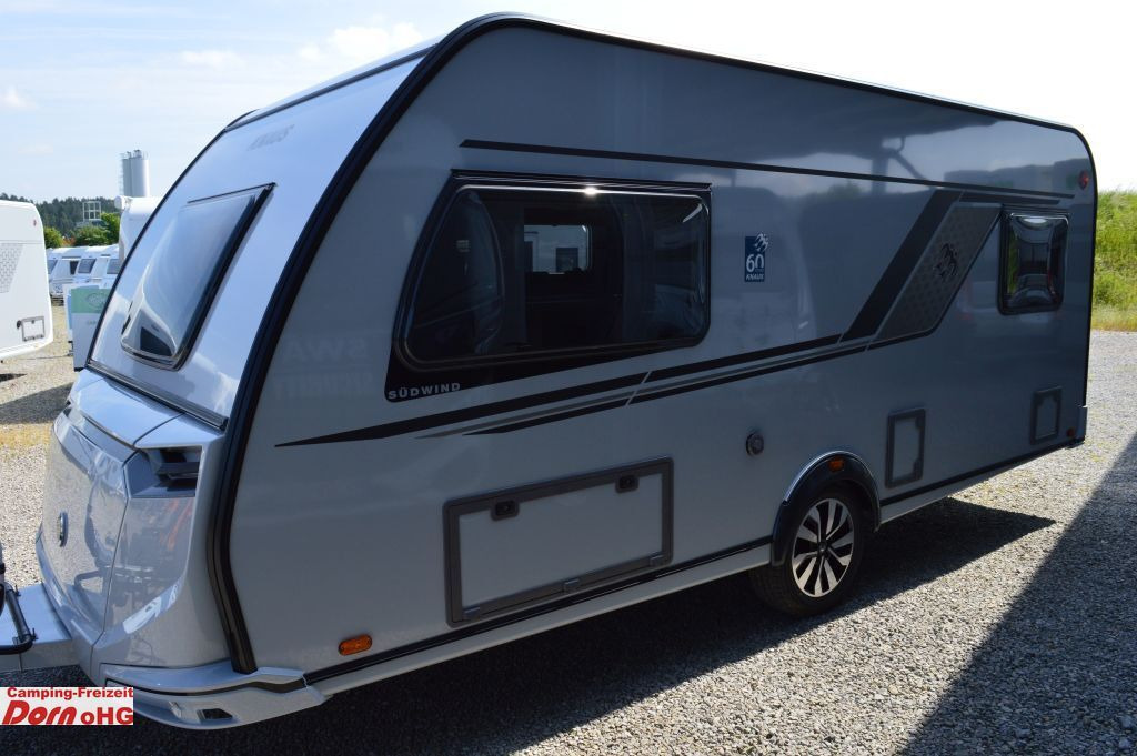Knaus Südwind 500 EU 60 Years Dachklima - Haagissuvila: pilt 5 Knaus Südwind 500 EU 60 Years Dachklima - Haagissuvila: pilt 5