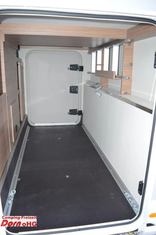 Knaus VAN WAVE 640 MEG VANSATION 163 PS/Schalter/4 Per - Poolintegreeritud matkaauto: pilt 5 Knaus VAN WAVE 640 MEG VANSATION 163 PS/Schalter/4 Per - Poolintegreeritud matkaauto: pilt 5