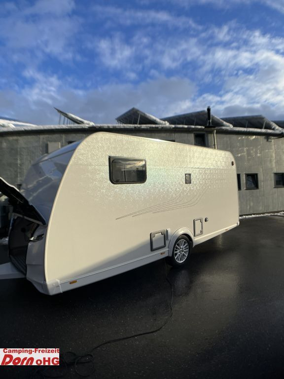 Tabbert Senara 460 E 2,3 2 Pakete Tabbert Senara 460 E 2,3 2 Pakete - Haagissuvila: pilt 3 Tabbert Senara 460 E 2,3 2 Pakete Tabbert Senara 460 E 2,3 2 Pakete - Haagissuvila: pilt 3
