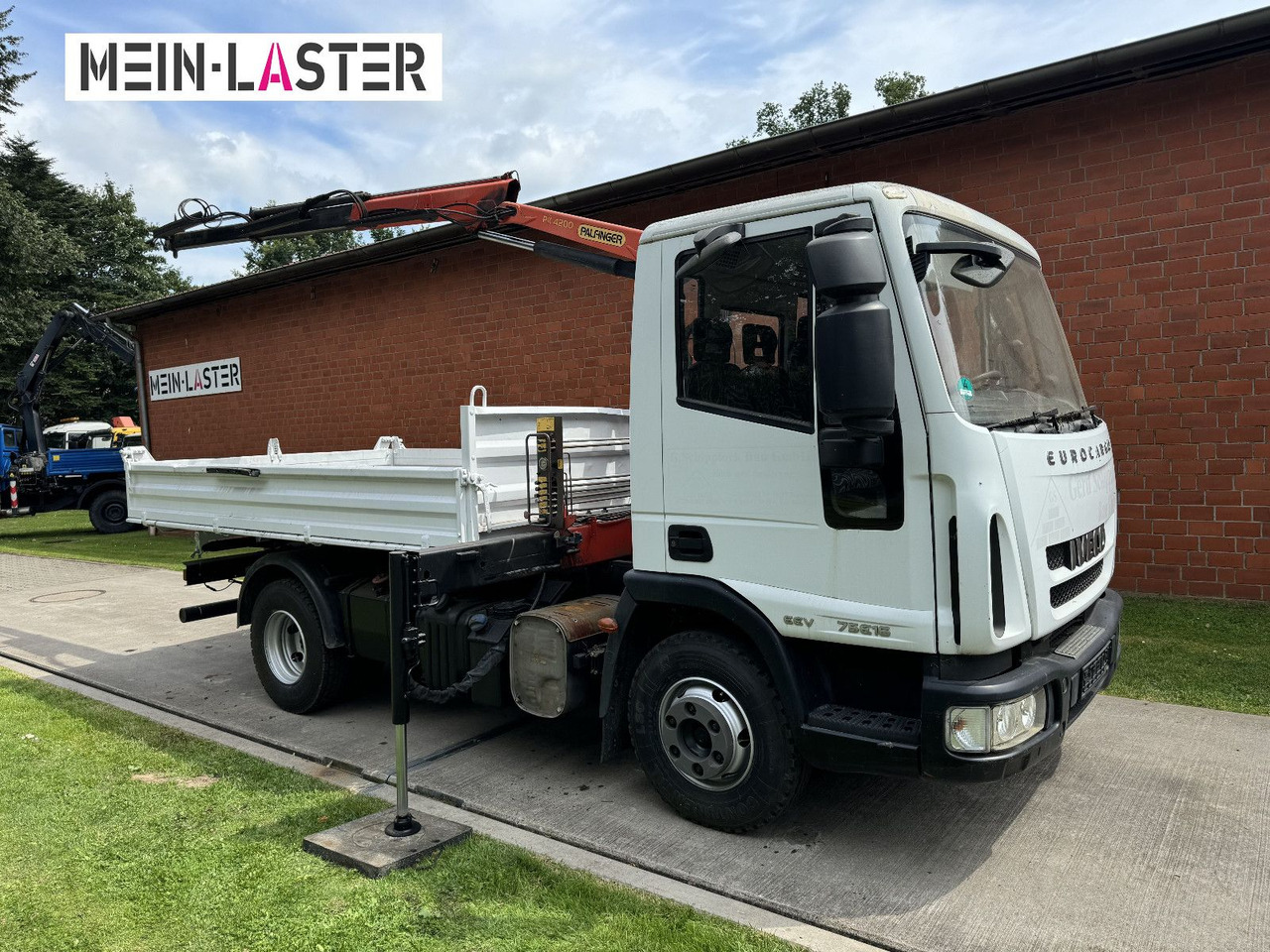 Iveco ML75E16 3 S-Kipper Kran PK 9,4m-550 kg Greifer - Tarbesõiduk kallur: pilt 2 Iveco ML75E16 3 S-Kipper Kran PK 9,4m-550 kg Greifer - Tarbesõiduk kallur: pilt 2