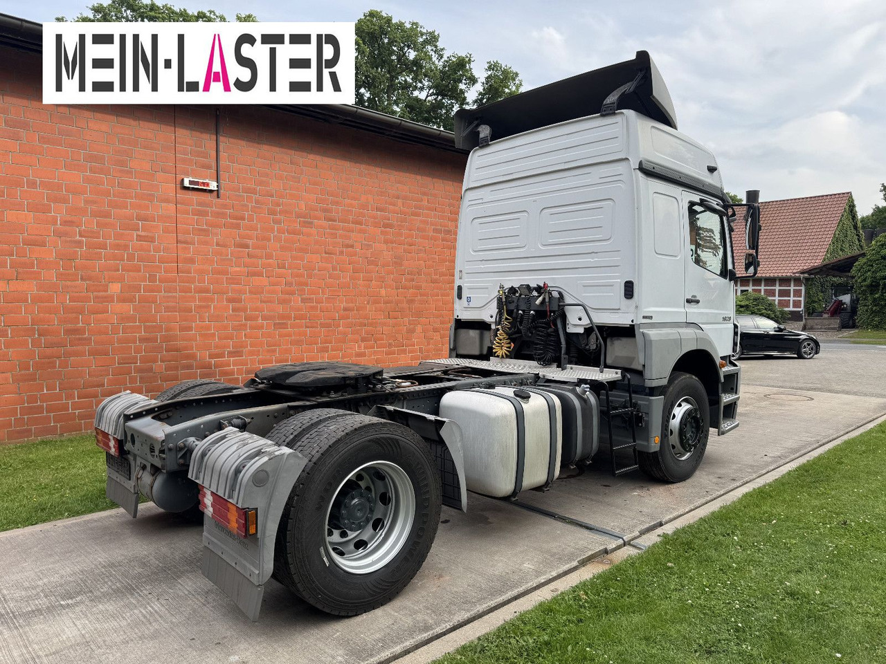 Mercedes-Benz Axor 1829 nur 170.070 km Bett Klima - Sadulveok: pilt 4 Mercedes-Benz Axor 1829 nur 170.070 km Bett Klima - Sadulveok: pilt 4