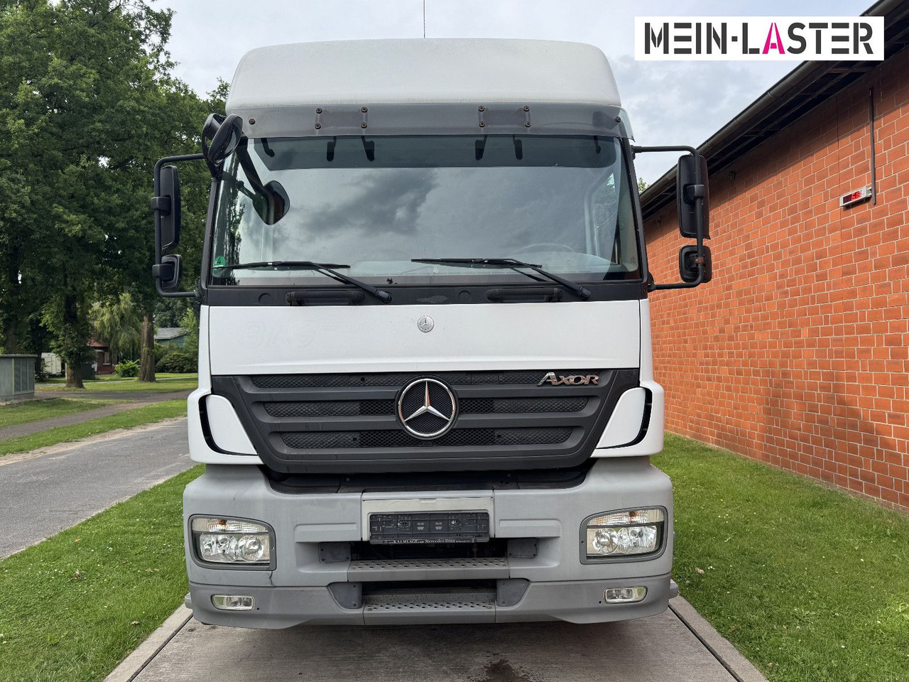 Mercedes-Benz Axor 1829 nur 170.070 km Bett Klima - Sadulveok: pilt 2 Mercedes-Benz Axor 1829 nur 170.070 km Bett Klima - Sadulveok: pilt 2