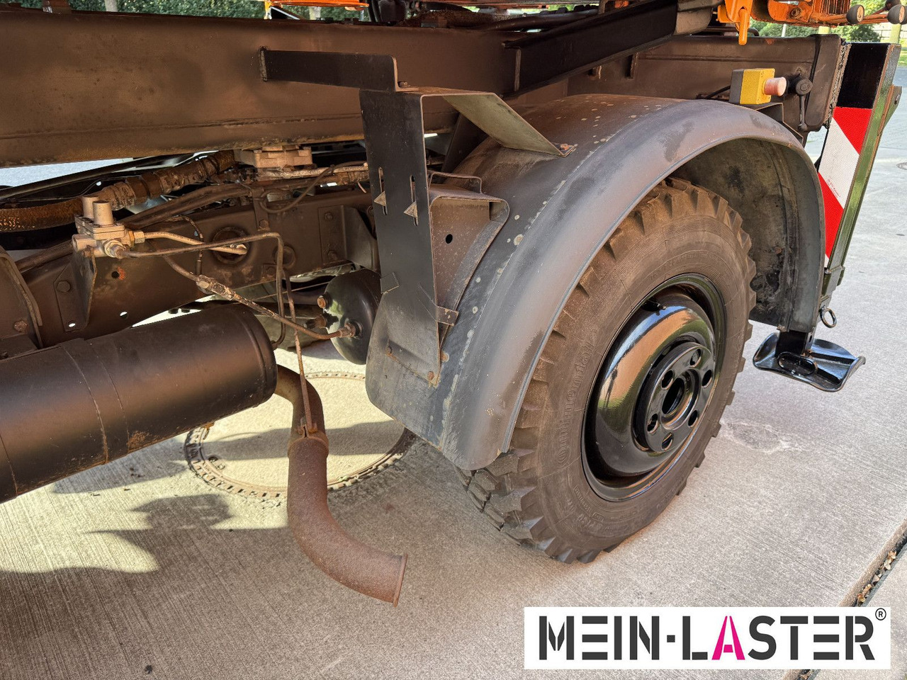 Unimog U 1100 Atlas AK 3006 nur 14.215 km-1. Hand liising Unimog U 1100 Atlas AK 3006 nur 14.215 km-1. Hand: pilt 14 Unimog U 1100 Atlas AK 3006 nur 14.215 km-1. Hand liising Unimog U 1100 Atlas AK 3006 nur 14.215 km-1. Hand: pilt 14