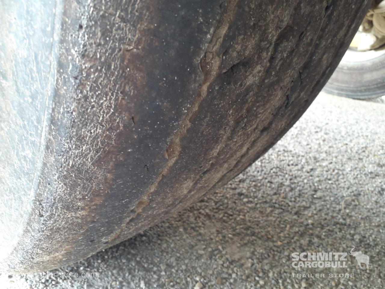 SCHMITZ Tipper Steel half pipe body 26m³ - Kallur-poolhaagis: pilt 4 SCHMITZ Tipper Steel half pipe body 26m³ - Kallur-poolhaagis: pilt 4