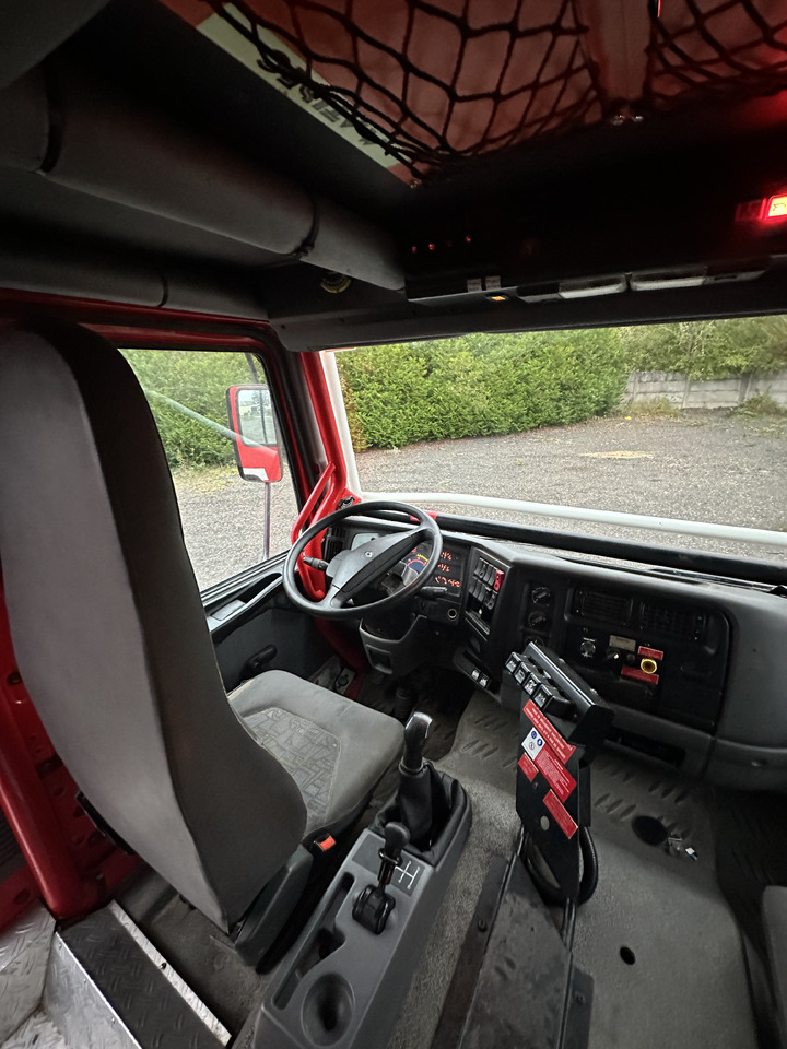 Tuletõrjeauto RENAULT Midlum 220 4x4: pilt 19