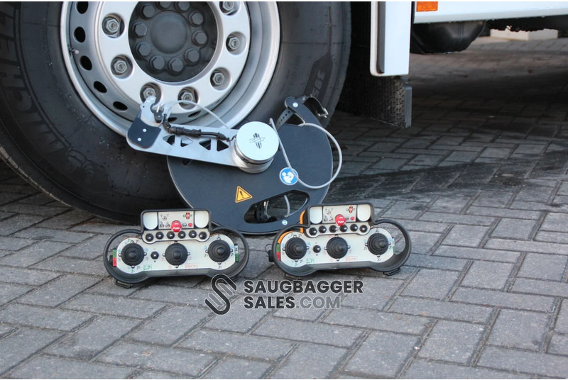 Vaakumveok Mercedes-Benz Arocs 3251 RSP Saugbagger 2023: pilt 12 Vaakumveok Mercedes-Benz Arocs 3251 RSP Saugbagger 2023: pilt 12