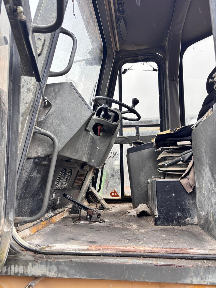 Hanomag 70E - Rataslaadur: pilt 5 Hanomag 70E - Rataslaadur: pilt 5