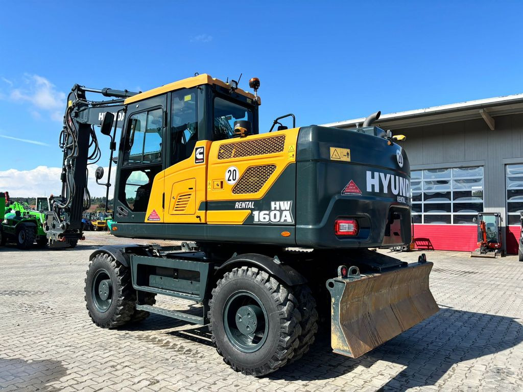 Hyundai HW160A Hyundai HW160A - Ratastel ekskavaator: pilt 2 Hyundai HW160A Hyundai HW160A - Ratastel ekskavaator: pilt 2