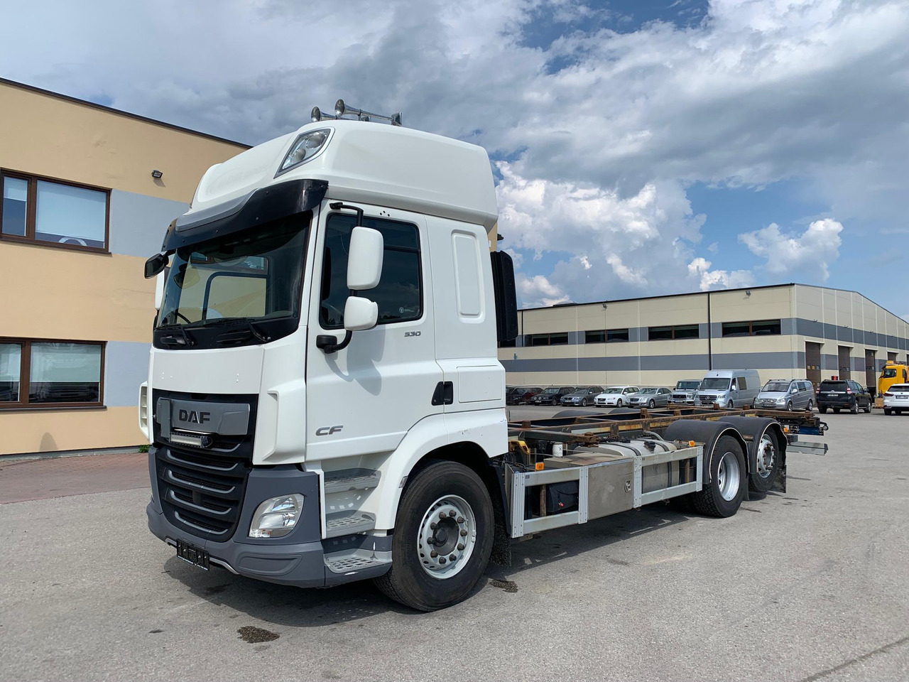 DAF CF 530 - Kabiinišassiiga veoauto: pilt 3 DAF CF 530 - Kabiinišassiiga veoauto: pilt 3
