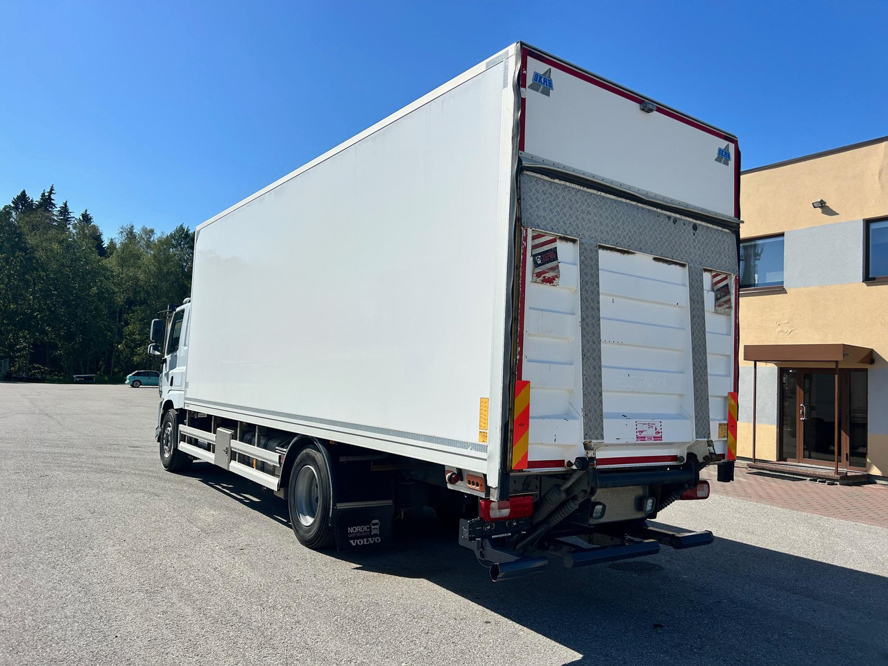 DAF CF330 - Külmutiga veoauto: pilt 5 DAF CF330 - Külmutiga veoauto: pilt 5