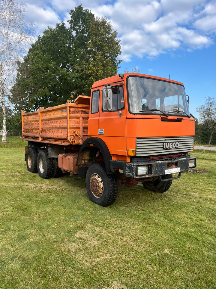 IVECO Magirus 260-30 - Kallurauto: pilt 1 IVECO Magirus 260-30 - Kallurauto: pilt 1