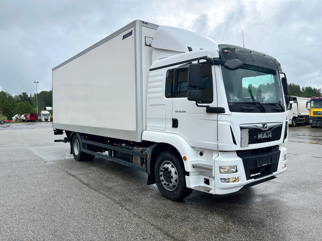 MAN TGM 18.290 - Kasti veoauto: pilt 1 MAN TGM 18.290 - Kasti veoauto: pilt 1