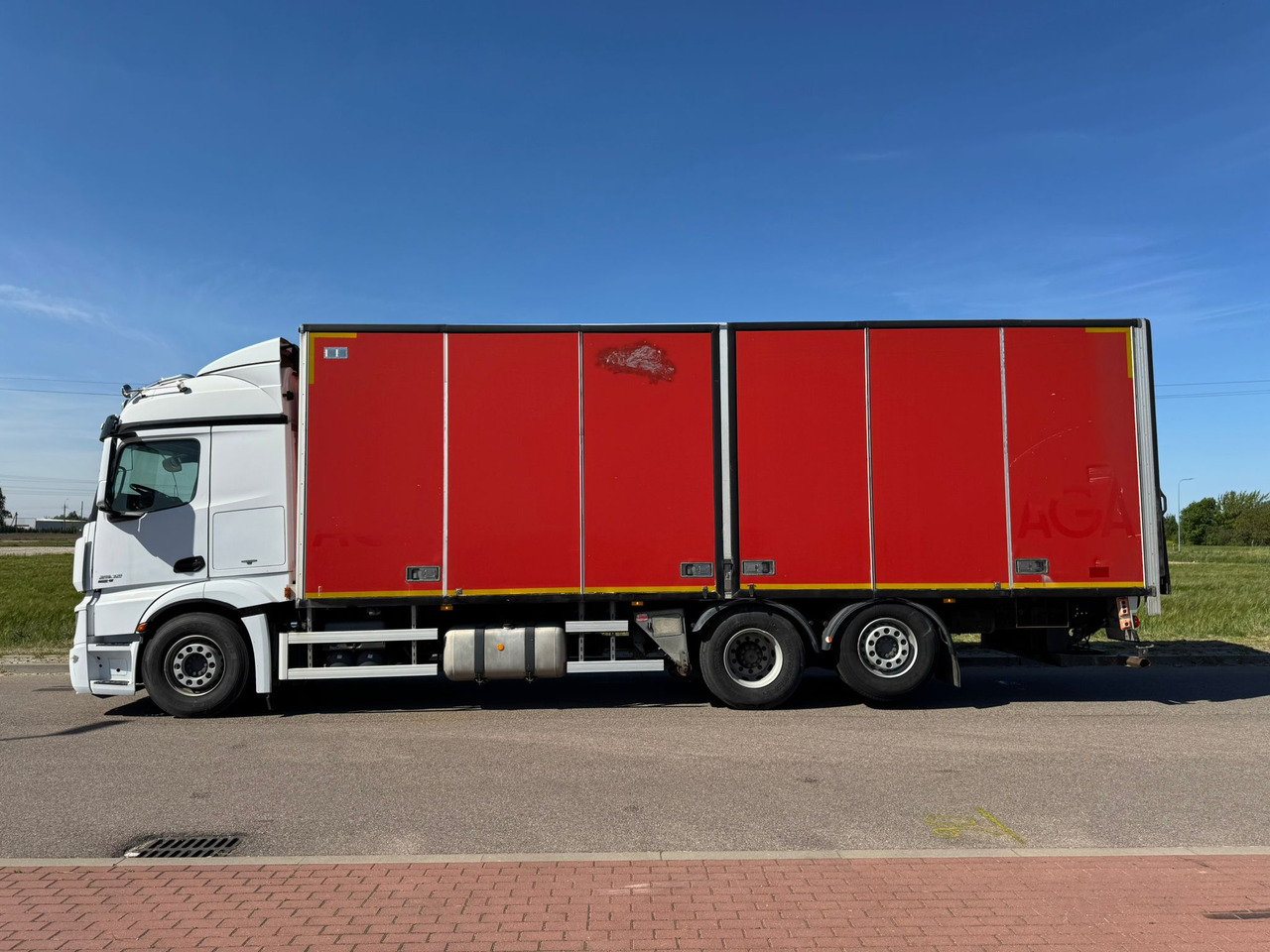 MERCEDES-BENZ ACTROS 2542 - Kasti veoauto: pilt 5 MERCEDES-BENZ ACTROS 2542 - Kasti veoauto: pilt 5