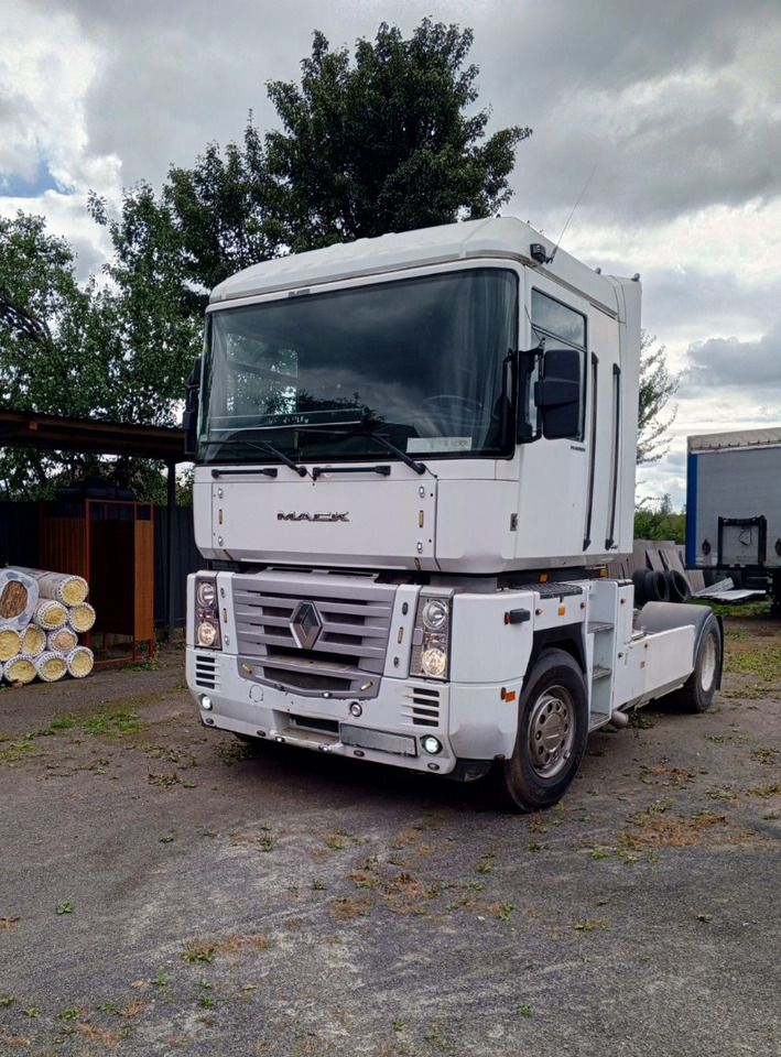 RENAULT Magnum 440 - Sadulveok: pilt 3 RENAULT Magnum 440 - Sadulveok: pilt 3