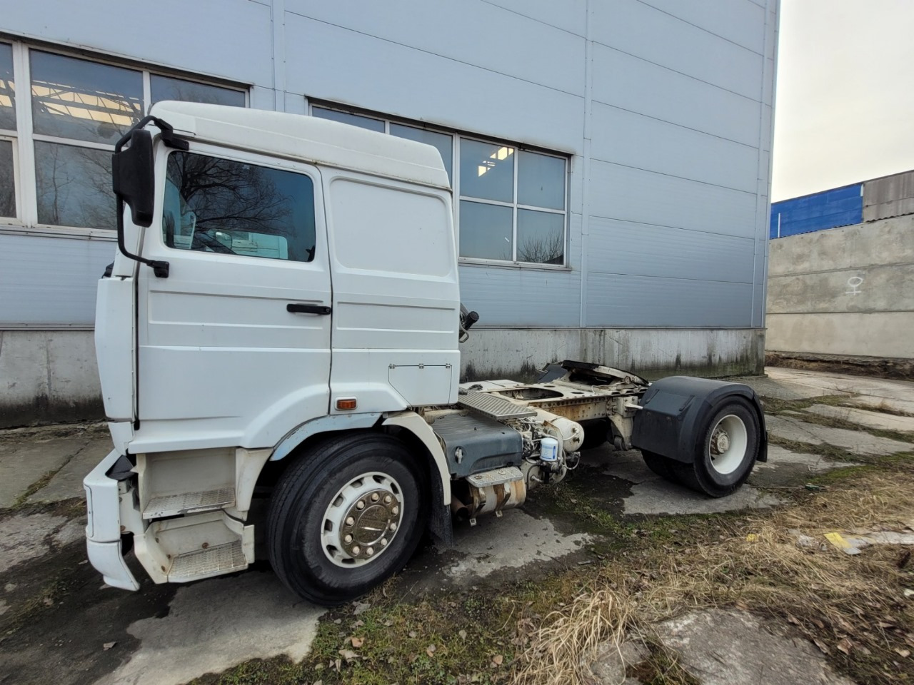 RENAULT Manager - Sadulveok: pilt 4 RENAULT Manager - Sadulveok: pilt 4