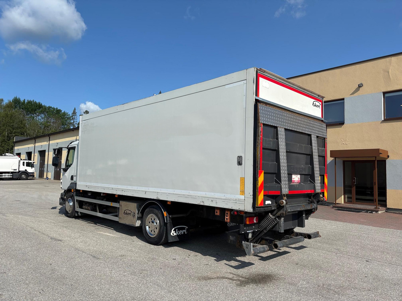 VOLVO FL240 - Külmutiga veoauto: pilt 5 VOLVO FL240 - Külmutiga veoauto: pilt 5