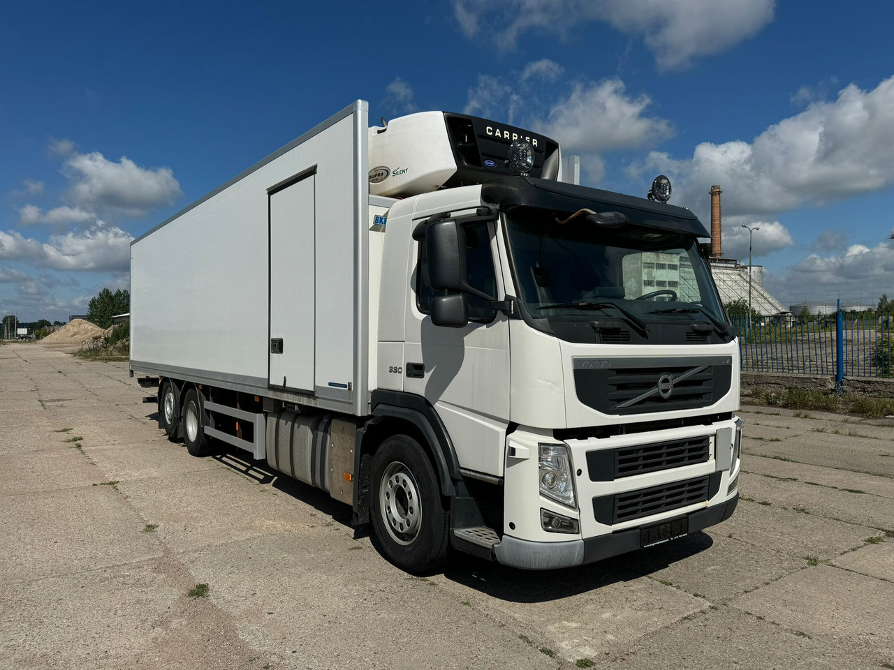 VOLVO FM330 - Külmutiga veoauto: pilt 1 VOLVO FM330 - Külmutiga veoauto: pilt 1